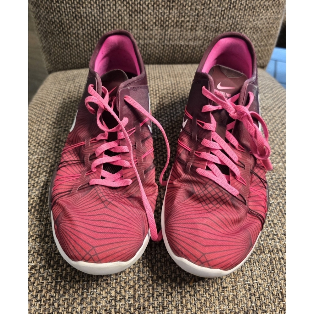 Nike Womens Free TR 6 Sneakers Shoes 9.5 Pink Red Burgandy - Picture 2 of 6